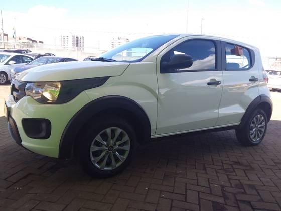 FIAT MOBI 1.0 EVO FLEX LIKE. MANUAL